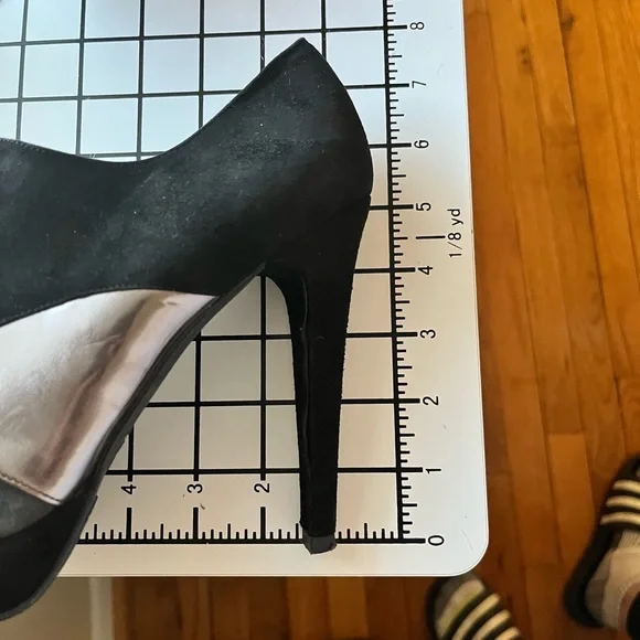 NWOBStuart Weitzman Platform Booties!!